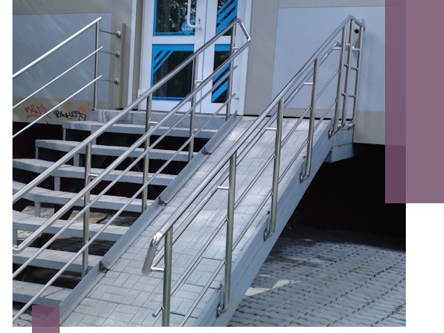 Пандус на крыльцо под ключ в Юбилейном: монтаж и изготовление