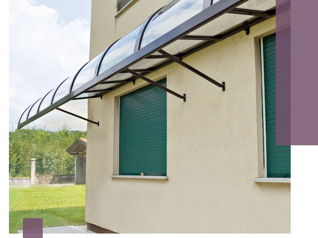 Козырьки над окнами в Юбилейном — изготовление и монтаж по выгоде