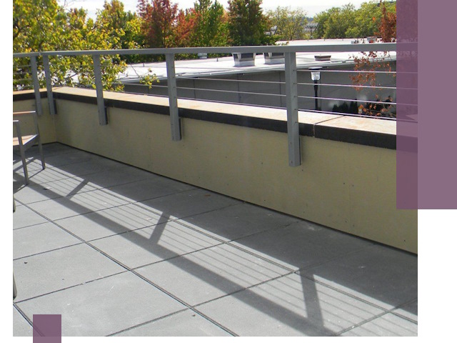 Металлические парапеты под ключ в Юбилейном: монтаж и изготовление