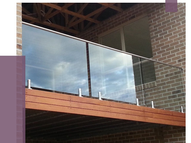 Стеклянные парапеты на крыше и террасе в Юбилейном от 11591 руб. | ПРОЛЁТ-Юбл