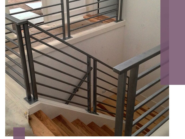 Изготовление поручней из металла и дерева в Юбилейном